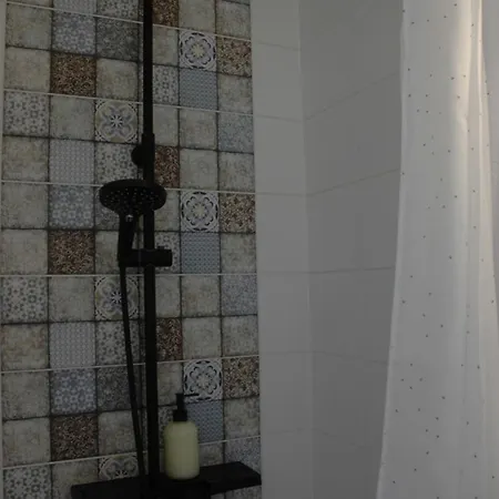 Szerencsepatko Vendeghaz 3*